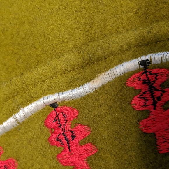 Vintage Wool Blend Embroidered Coat Large Terry K Floral Green Red - Picture 13 of 16